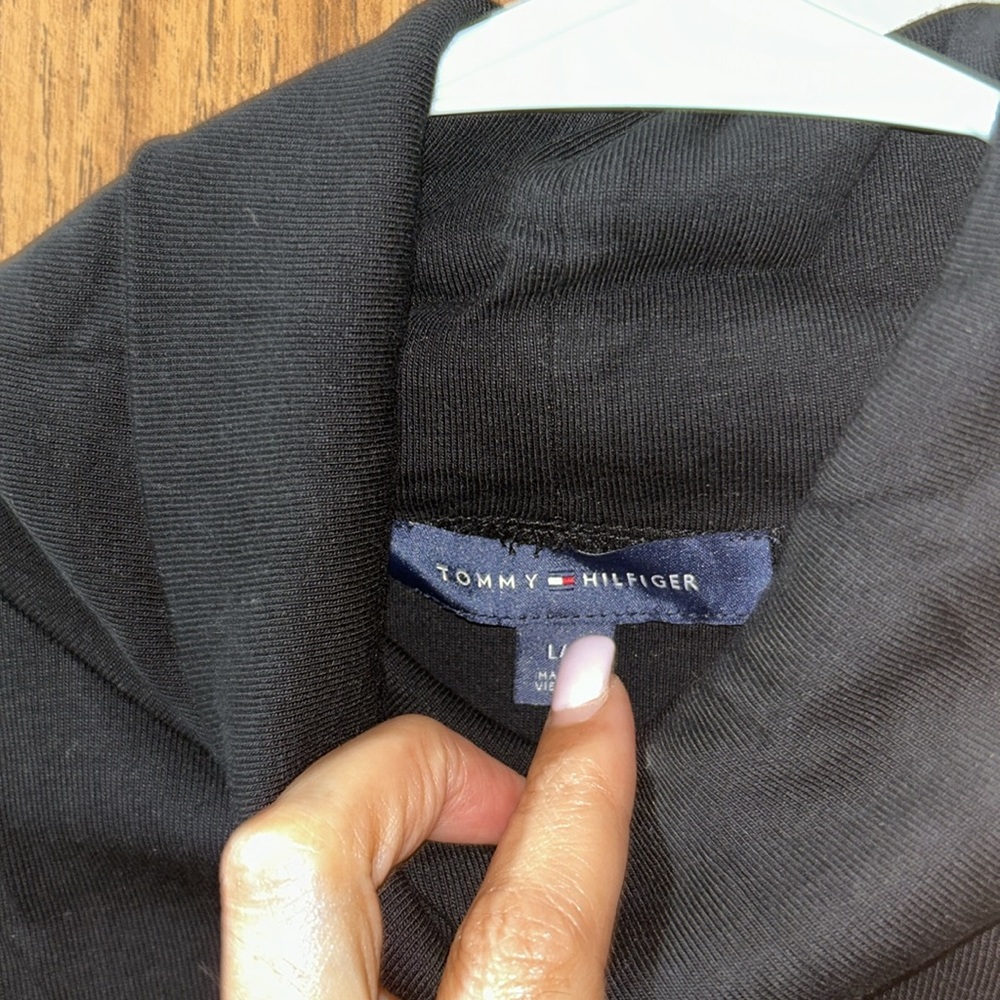 Tommy Hilfiger